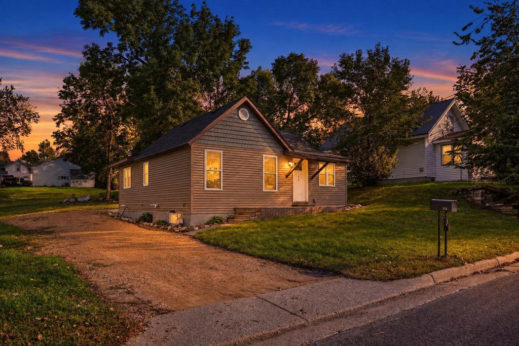 Photo of 316 Paquin Street W, Waterville, MN 56096 (MLS # 7148949)