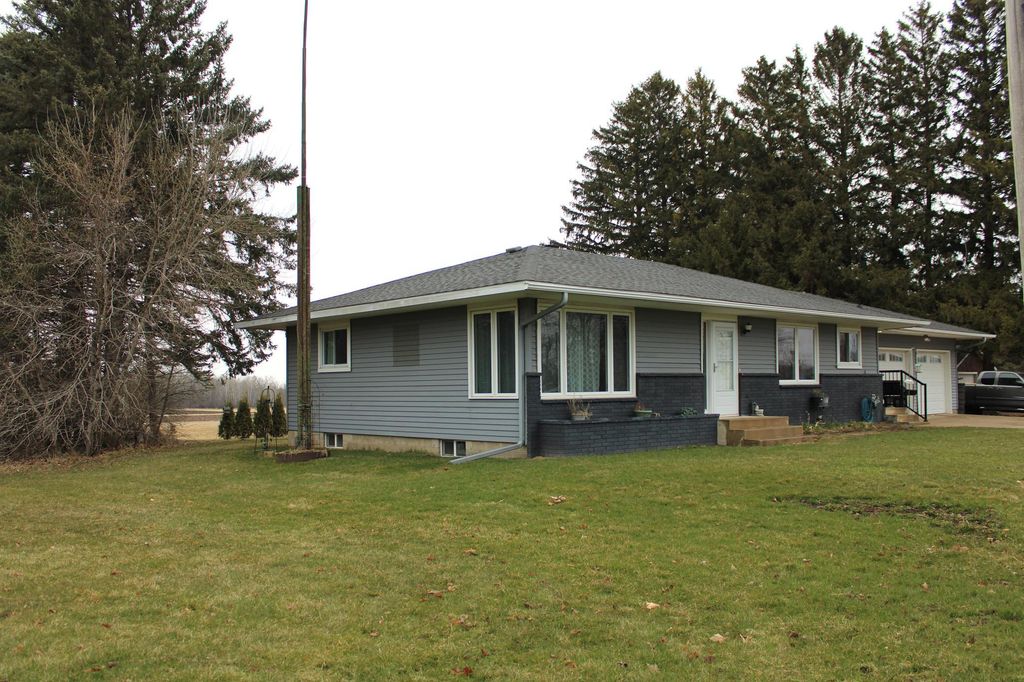 Photo of 12404 County Road 17, Holdingford, MN 56340 (MLS # 7055209)