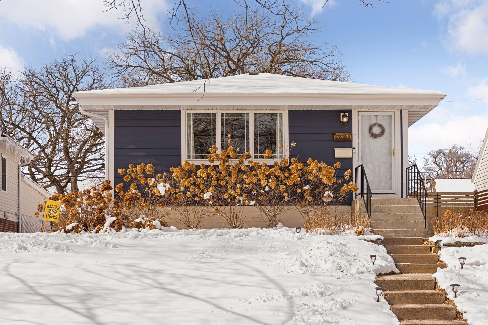 3320 Xenwood Avenue S