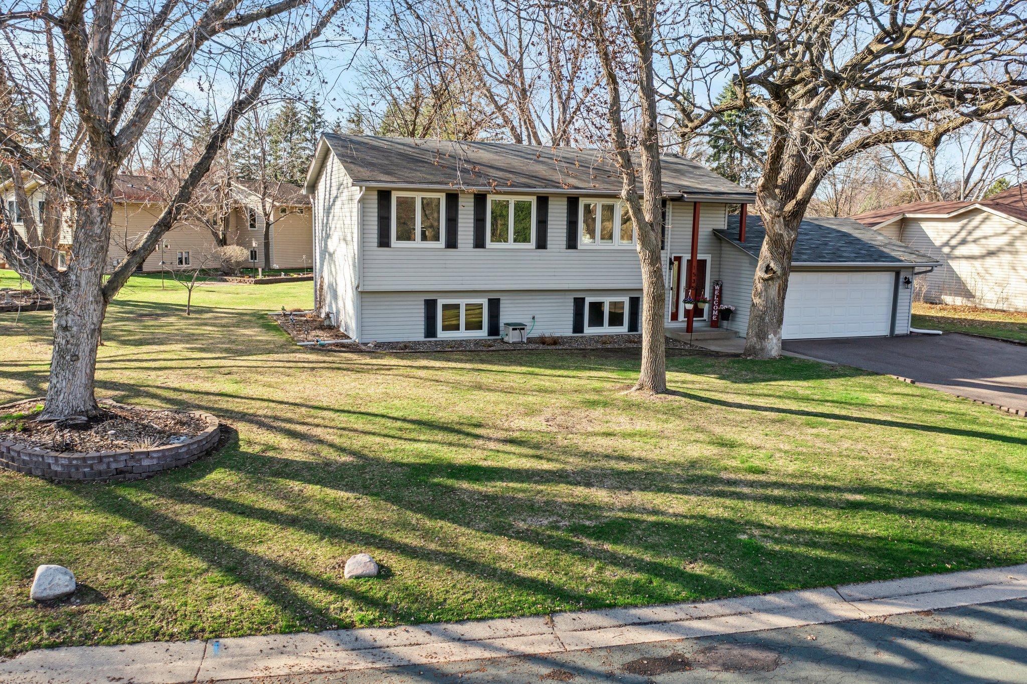 1535 Oakwood Drive