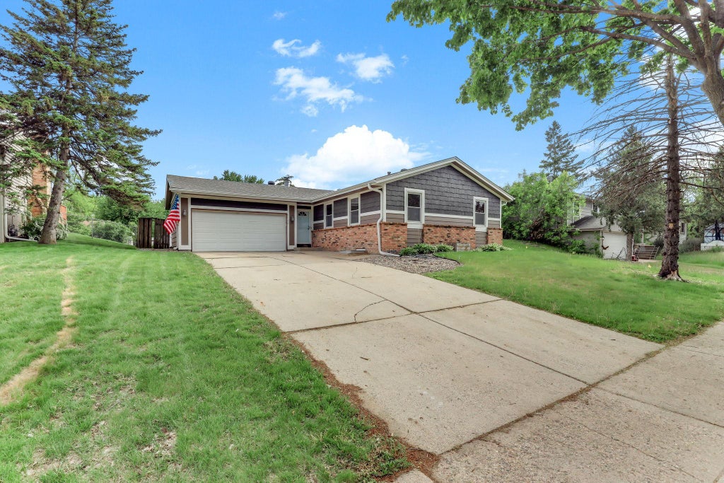 Photo of 5120 148th Path W, Apple Valley, MN 55124 (MLS # 7167443)