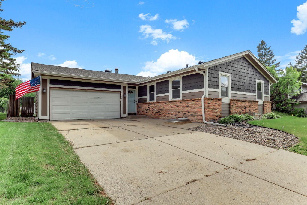 Photo of 5120 148th Path W, Apple Valley, MN 55124 (MLS # 7167443)