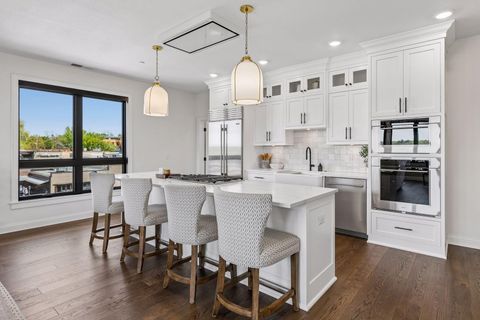 Tiny photo for 517 2nd Street #401, Hudson, WI 54016 (MLS # 7075159)