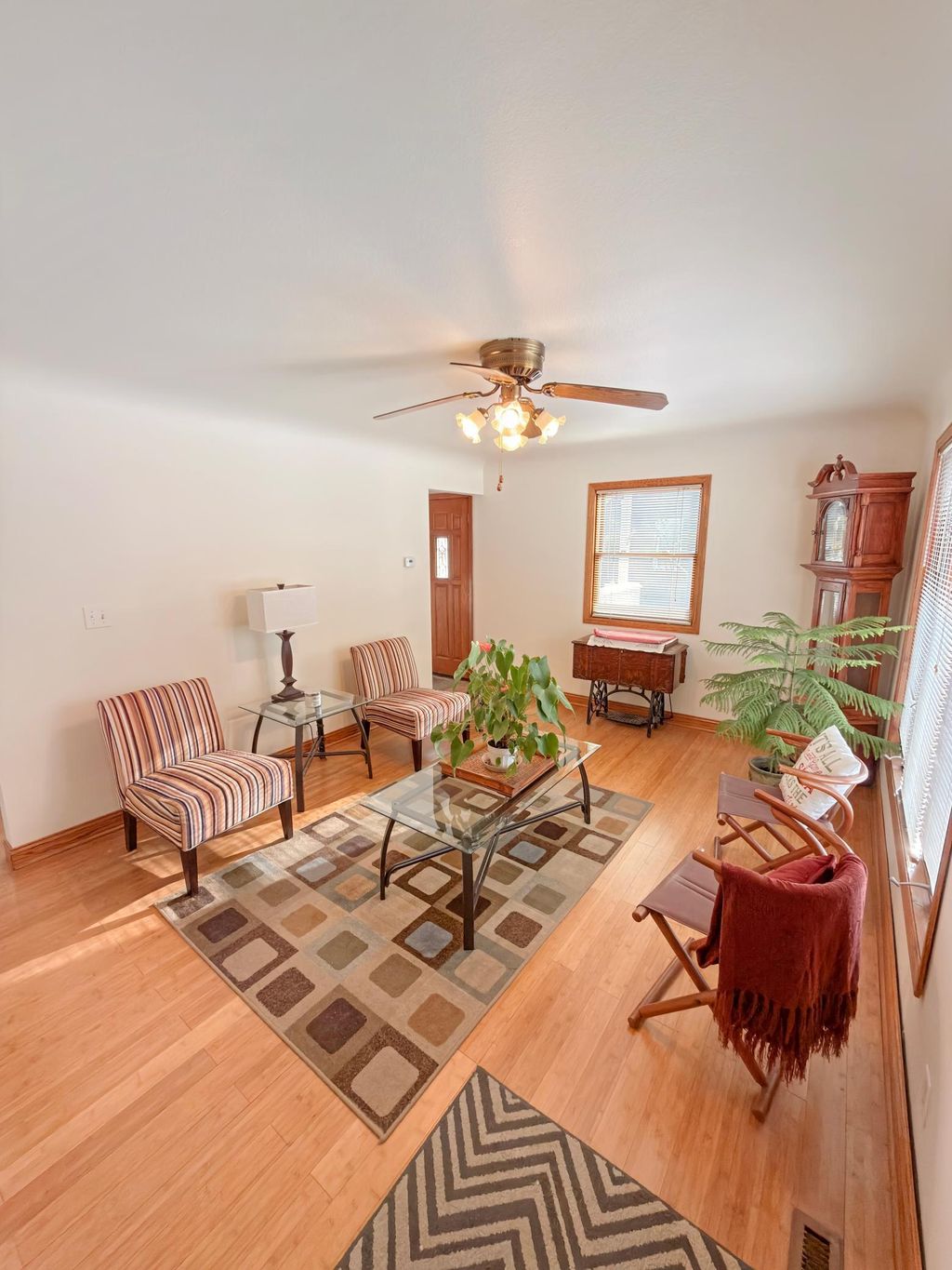 Photo of 4438 Yates Avenue N, Crystal, MN 55422 (MLS # 6823112)