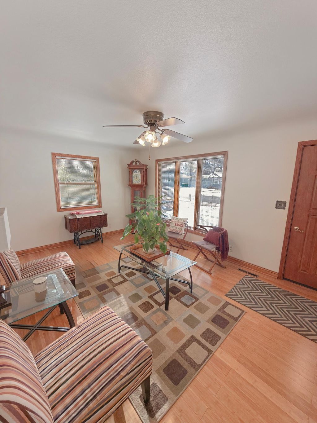 Photo of 4438 Yates Avenue N, Crystal, MN 55422 (MLS # 6823112)