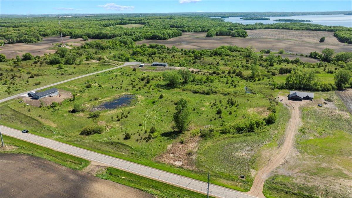 22101 NE Tri County Road NE