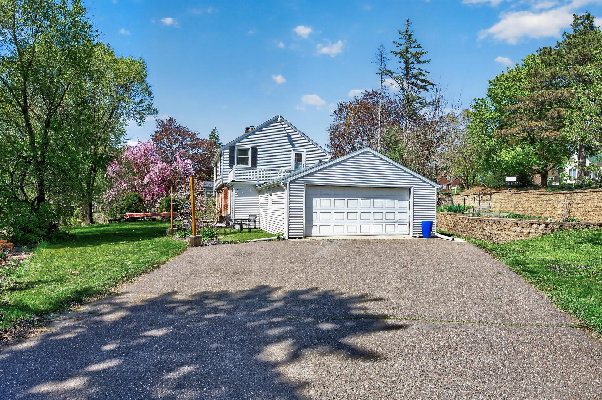 1744 Phalen Place