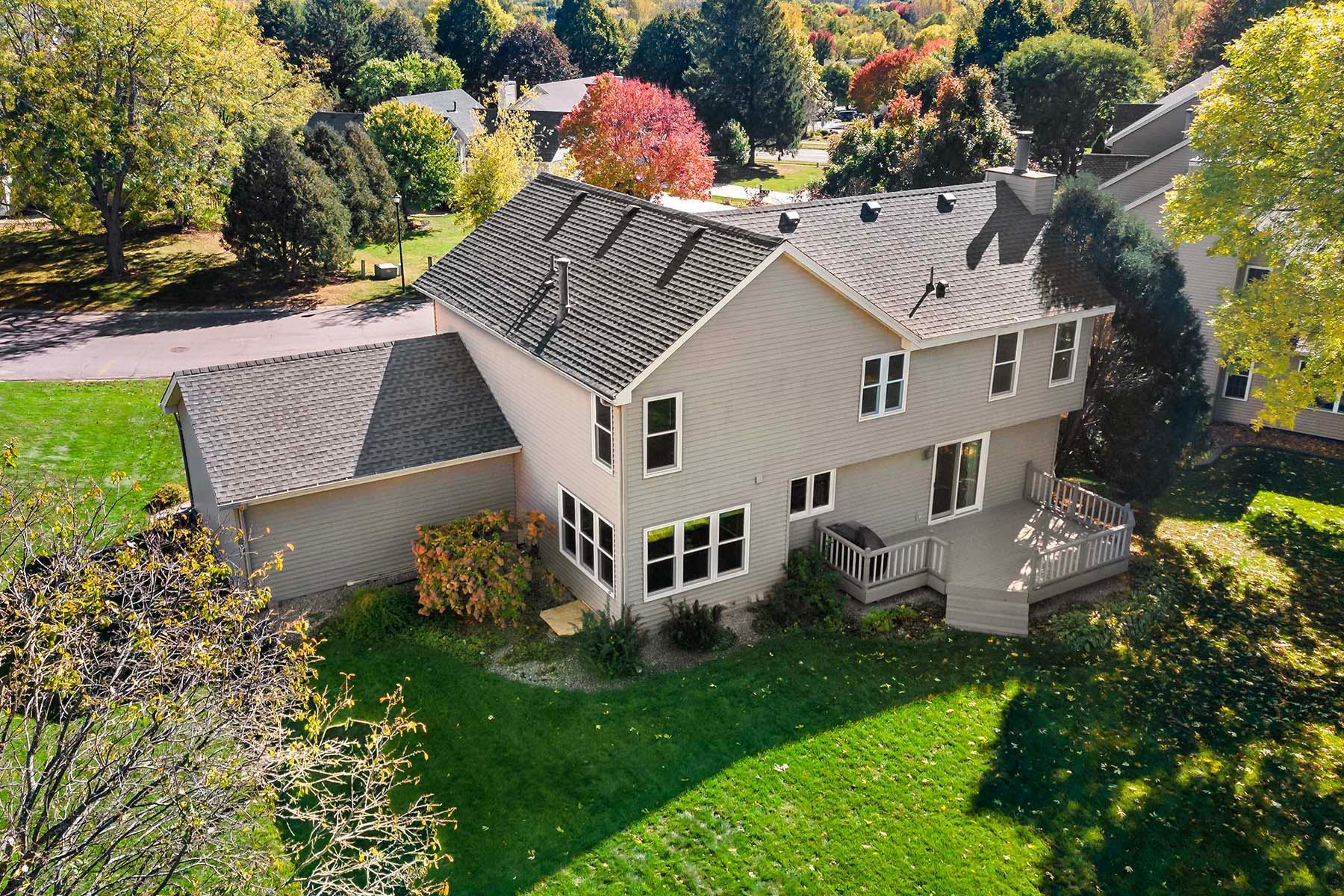 12785 Edinbrook Path