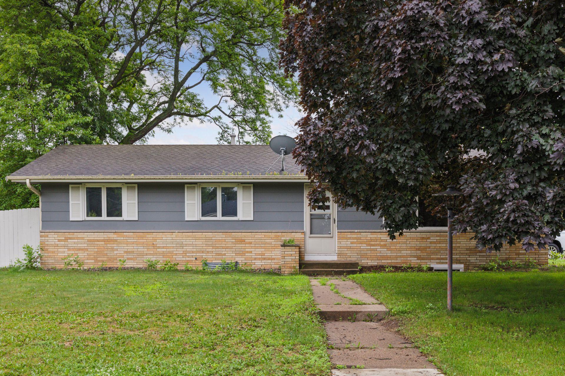 8485 Winnetka Heights Drive