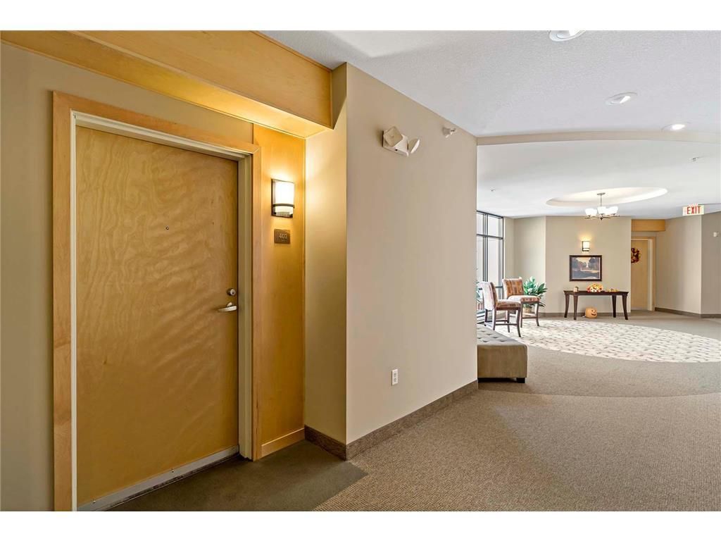 Photo of 2405 39th Avenue NE #401, Saint Anthony, MN 55421 (MLS # 7048687)