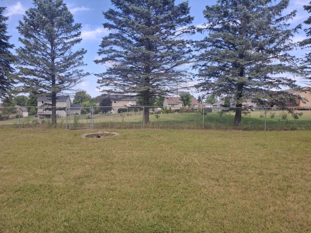 Photo of 1304 17th Street SW Street SW, Faribault, MN 55021 (MLS # 7147508)