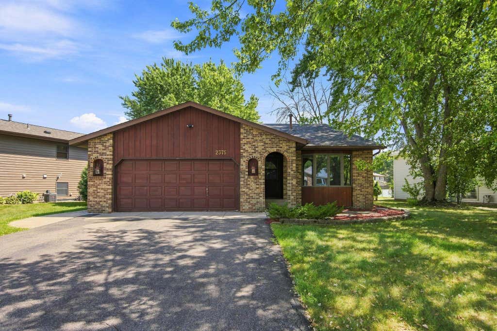 Photo of 2375 Helena Road N, Oakdale, MN 55128 (MLS # 7131045)