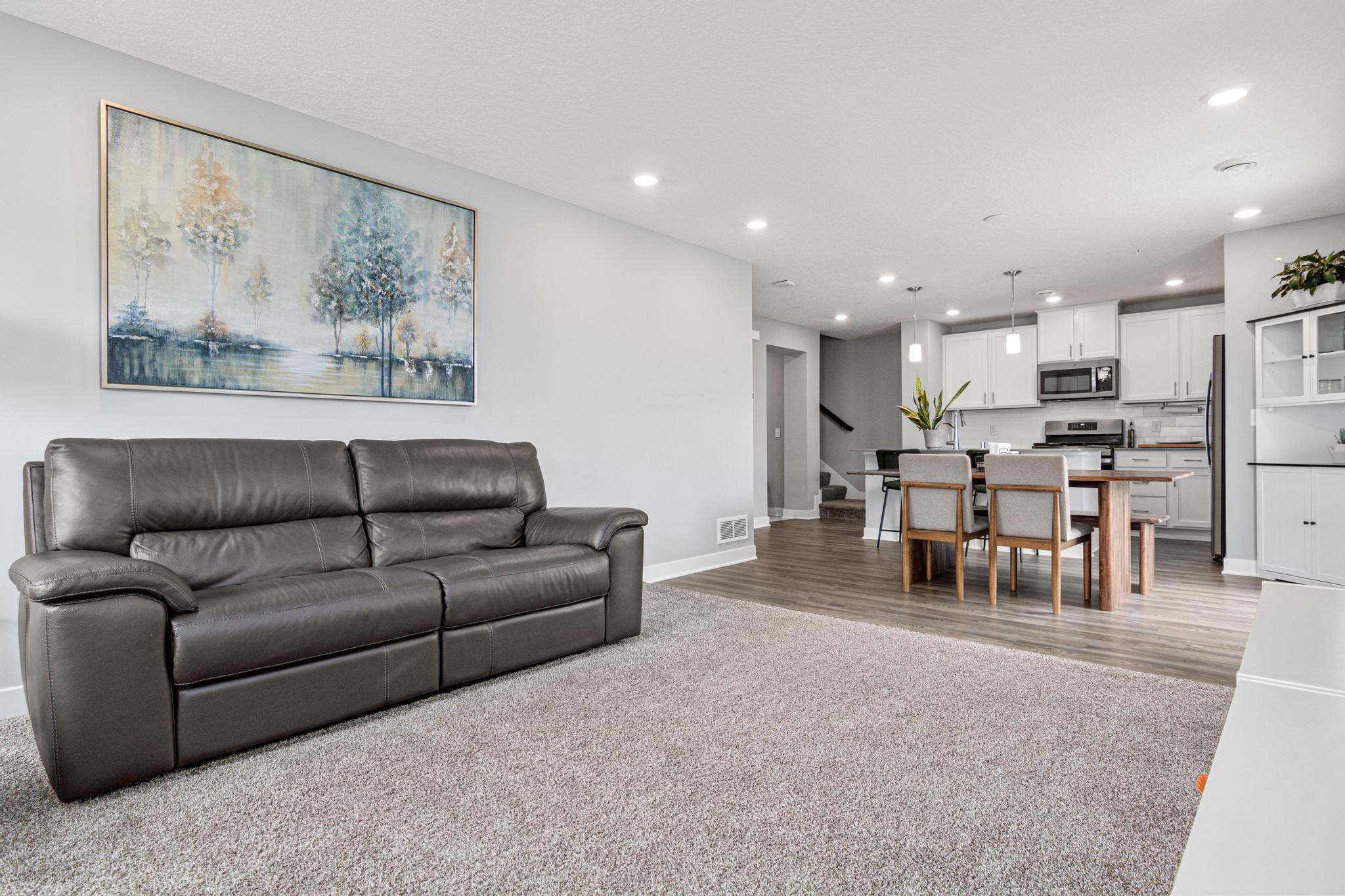 7243 Fall Drive