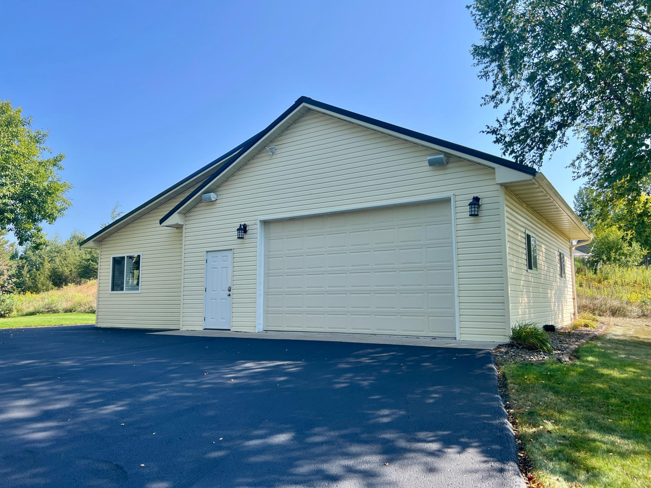 834 Prairie Meadows Drive