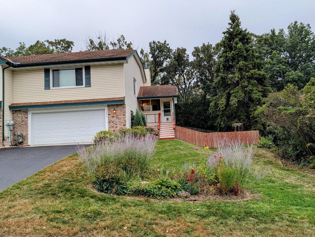 Photo of 7455 Scot Terrace, Eden Prairie, MN 55346 (MLS # 7138139)