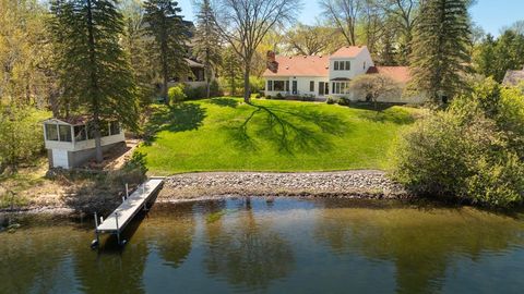 1183 Josephine Road Roseville MN 55113