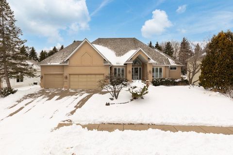 10556 Prairie Lakes Drive Eden Prairie MN 55344