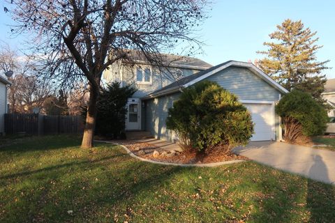 1813 27th Avenue S Fargo ND 58103