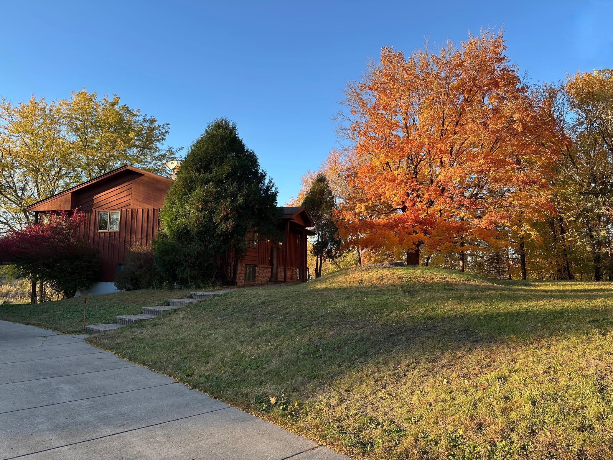 6225 Vicksburg Lane N