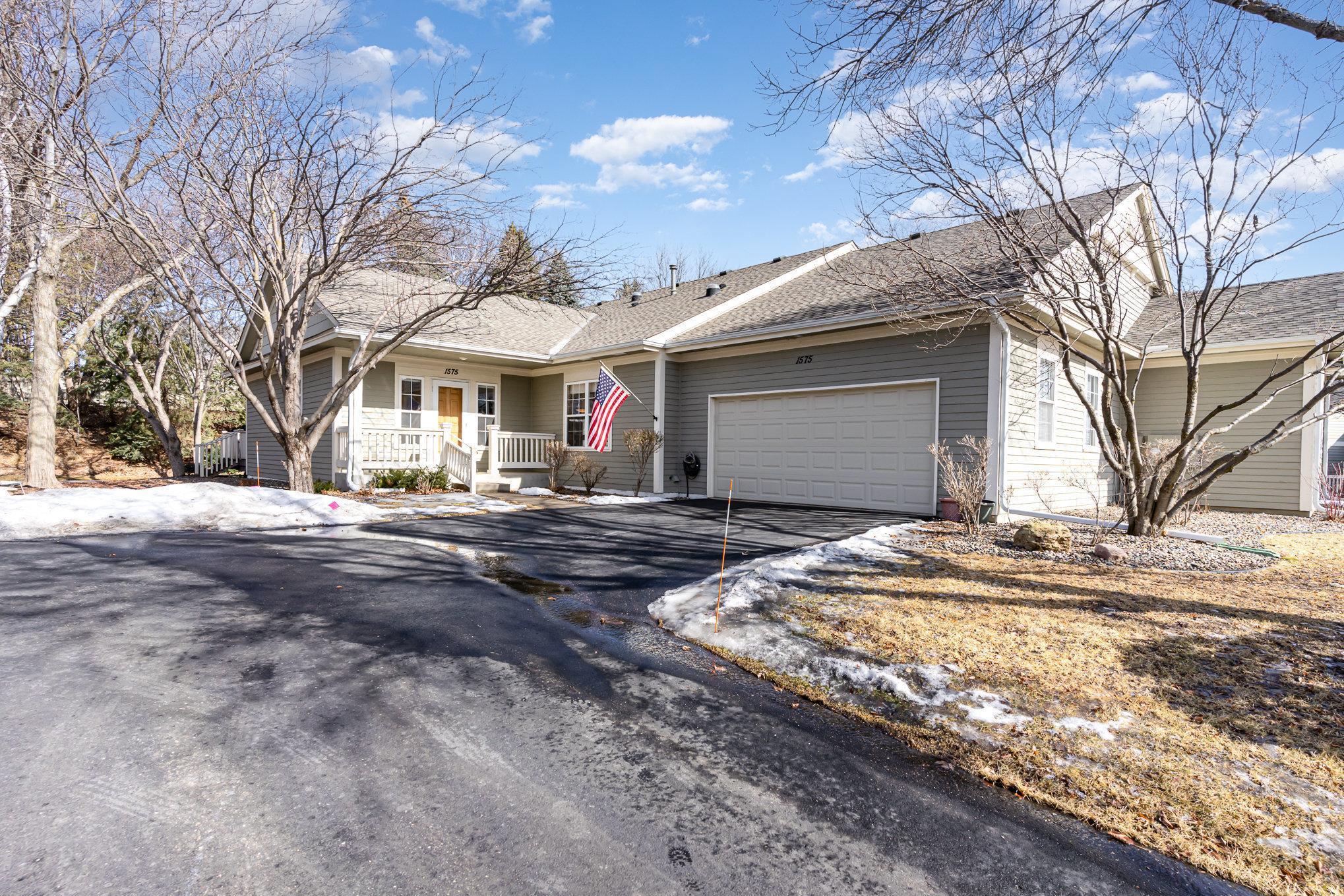 1575 Glenbeigh Place