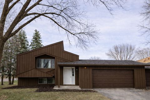 Photo of 312 Cedar LN, Montevideo, MN 56265 (MLS # 7051350)