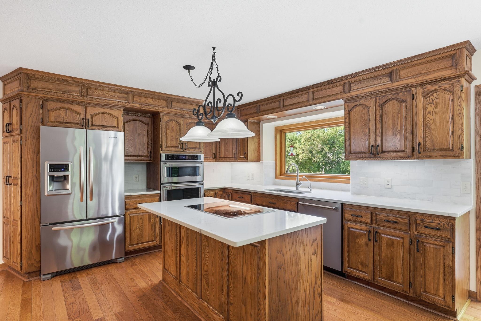 1316 Summit Oaks Drive