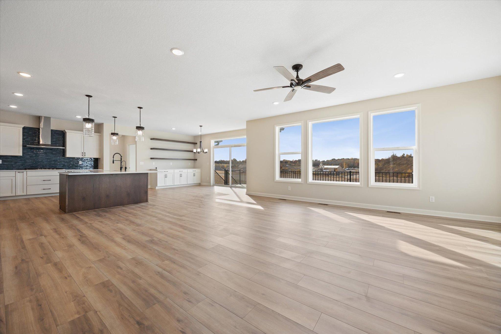 3289 Winfield Way S W