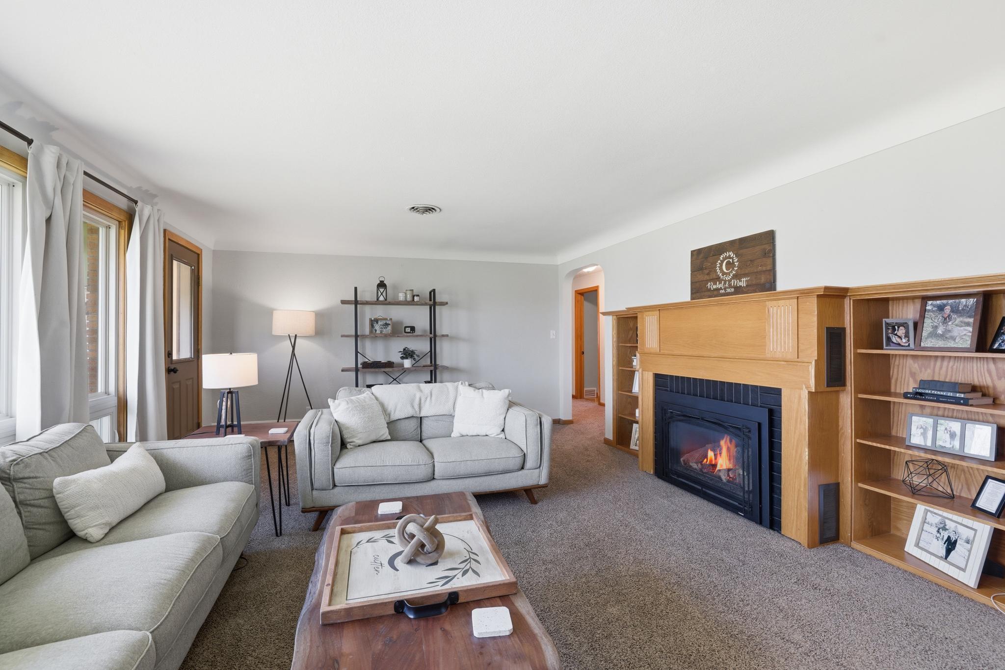 115 S Walnut Street