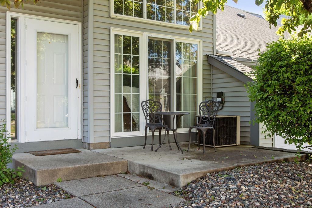 Photo of 12977 Echo Lane, Apple Valley, MN 55124 (MLS # 7034935)