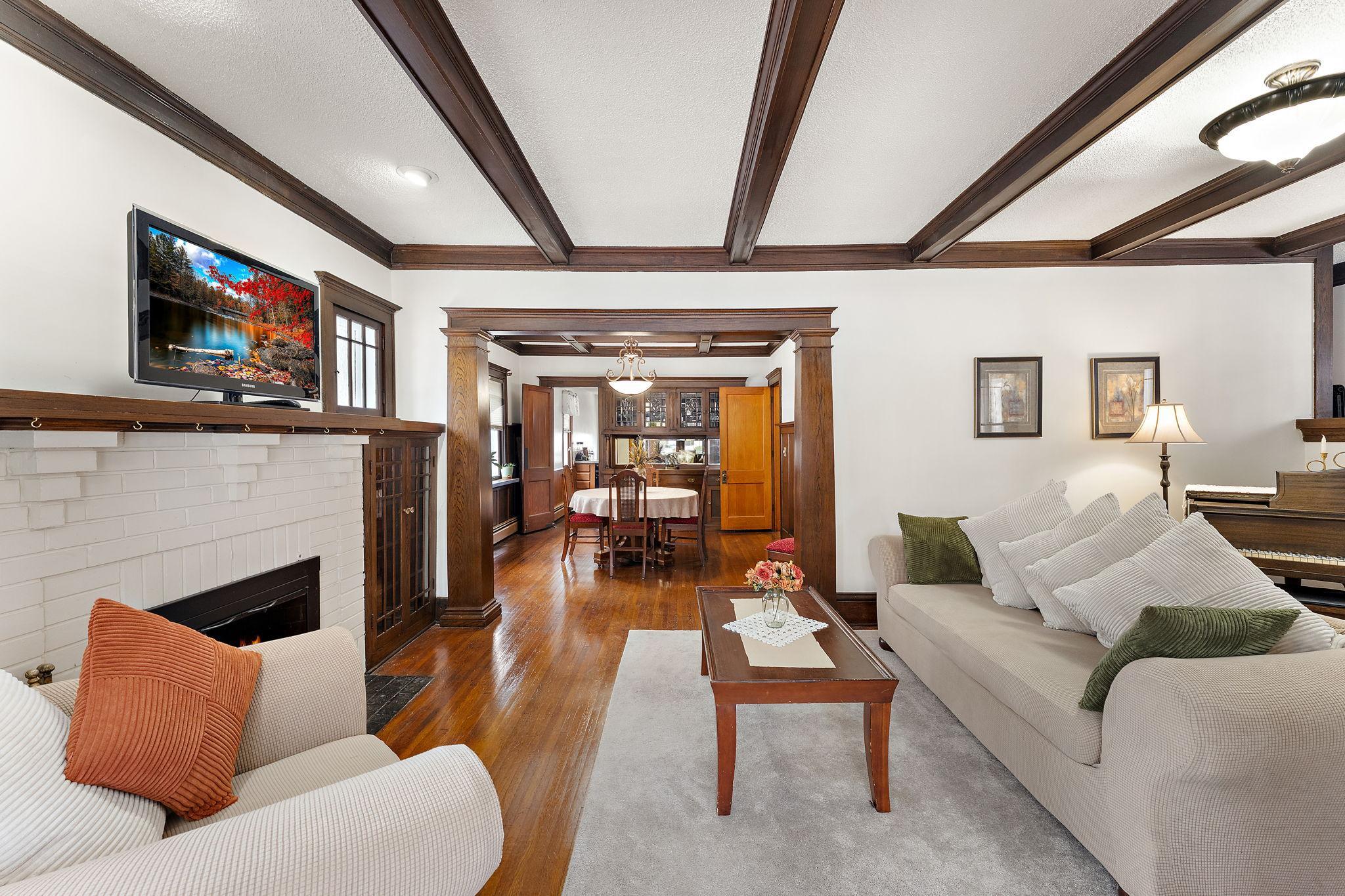 4348 Lyndale Avenue S