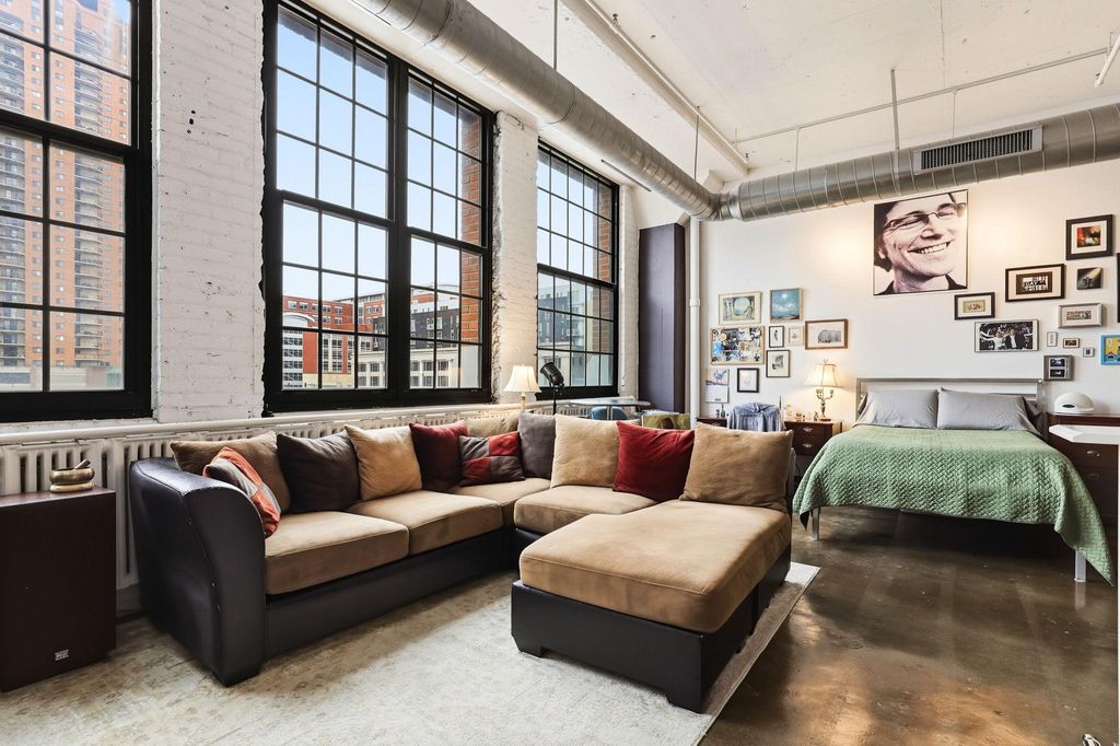 Photo of 500 Robert Street N #310, Saint Paul, MN 55101 (MLS # 7065240)