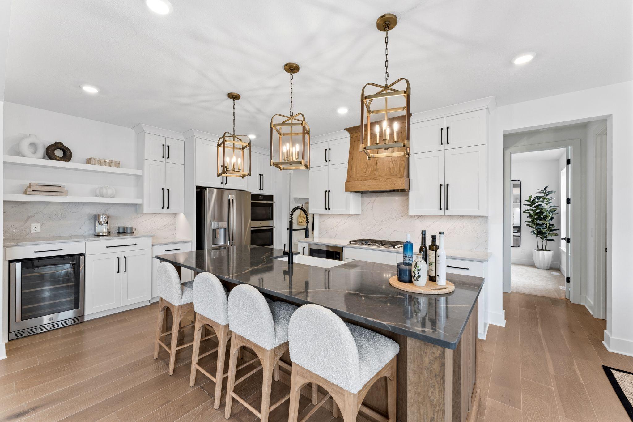 6858 Spruce Lane