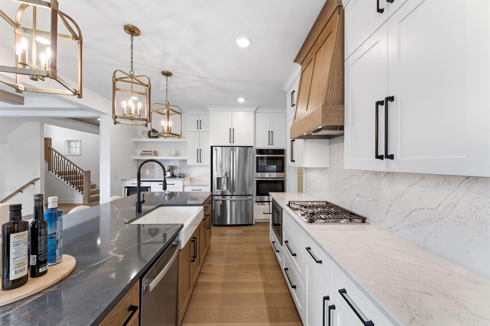 6858 Spruce Lane