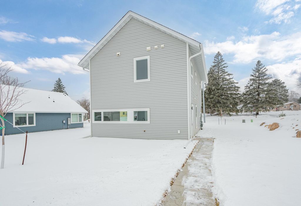Photo of 712 NW 8th Avenue, Grand Rapids, MN 55744 (MLS # 7007152)