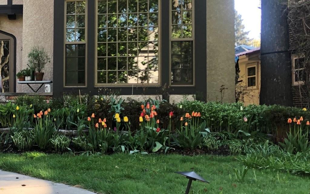 2205 Kenwood Parkway