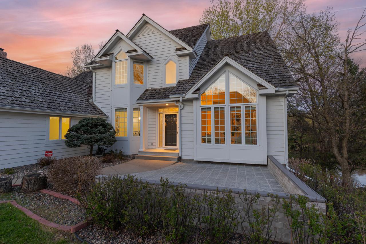6459 Pinnacle Drive