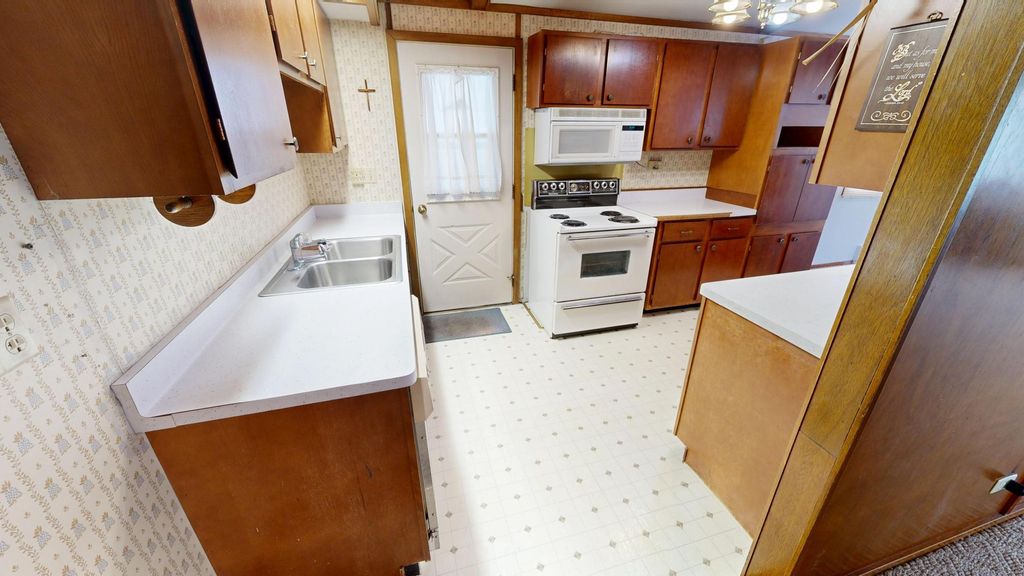 Photo of 172 Lakeview Drive, Spicer, MN 56288 (MLS # 7001917)