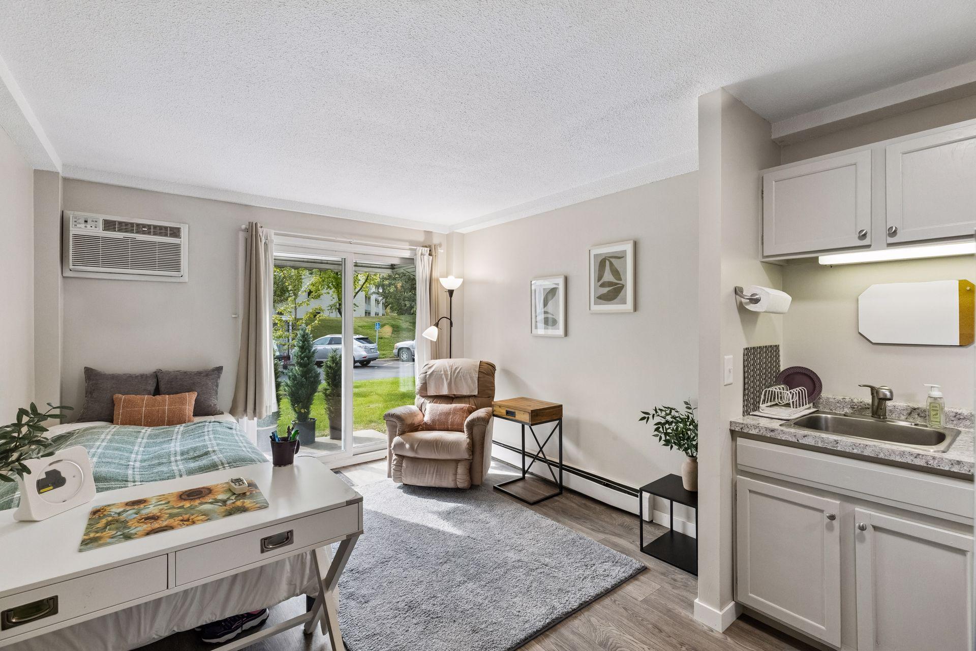 130 Demont Avenue E 144