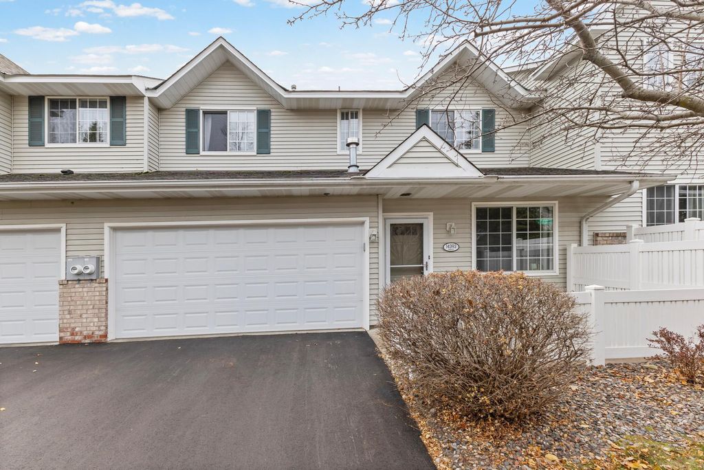 Photo of 14393 Wilson Drive, Eden Prairie, MN 55347 (MLS # 6814453)