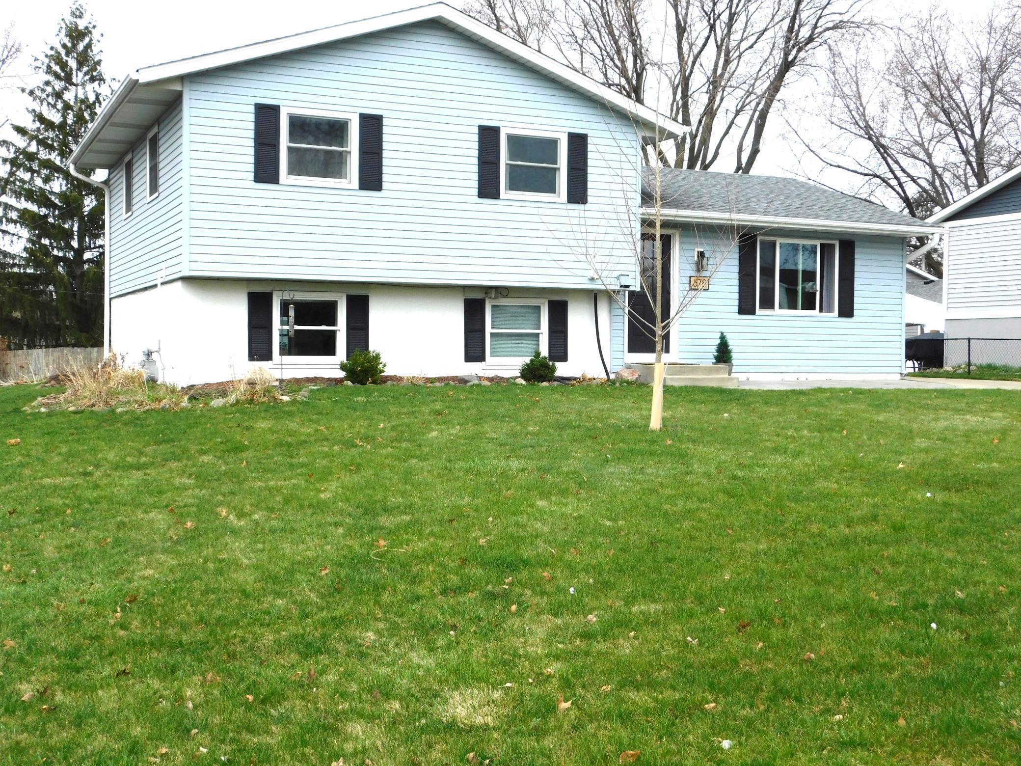 578 Guthrie Avenue N