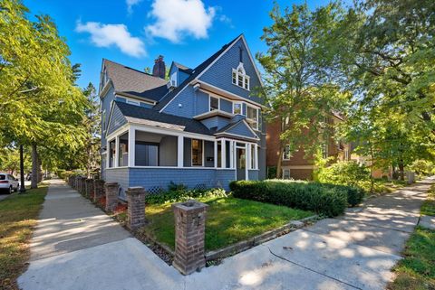 2701 Dupont Avenue S Minneapolis MN 55408