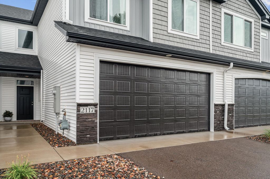 Photo of 2117 Cleveland Lane S, Cambridge, MN 55008 (MLS # 7073301)