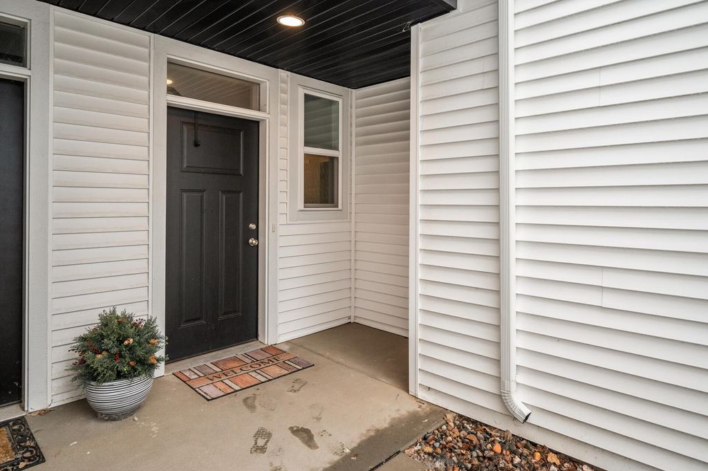 Photo of 2117 Cleveland Lane S, Cambridge, MN 55008 (MLS # 7073301)