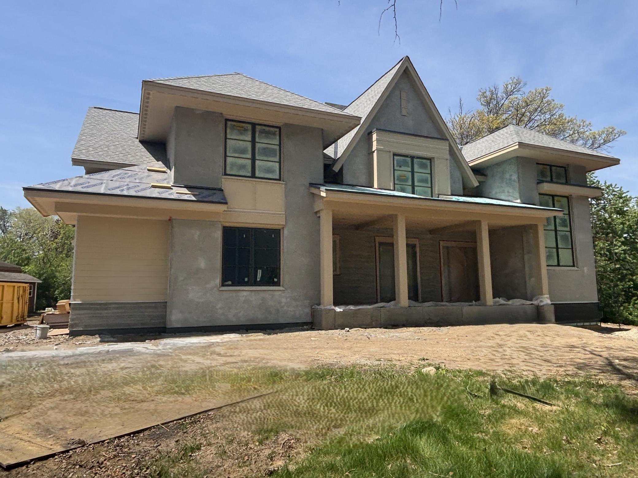 5252 Lochloy Drive