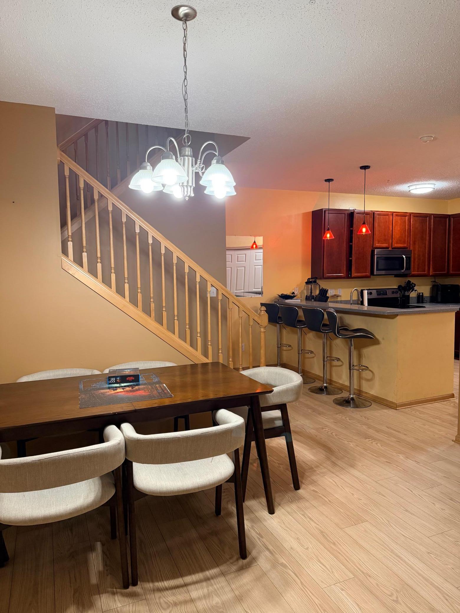 3049 Chamberlain Street N 6