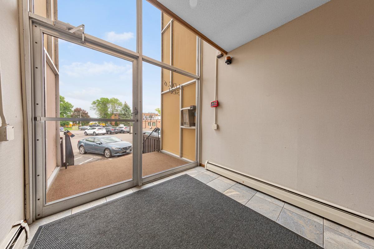 5450 Three Points Boulevard 623