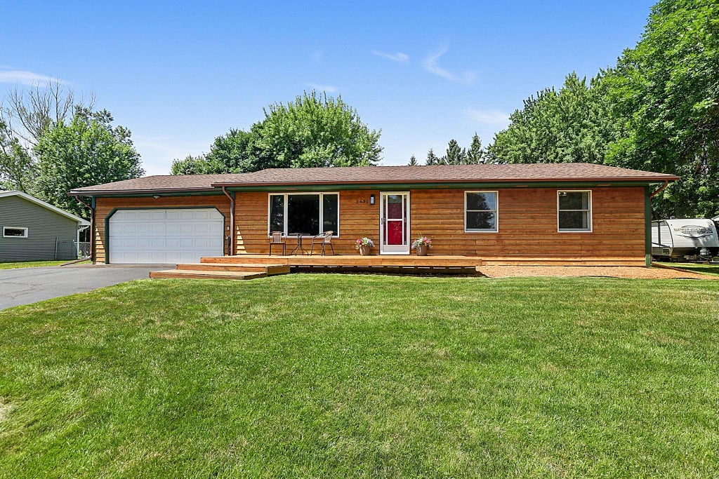 Photo of 3631 Hillview Lane, Saint Bonifacius, MN 55375 (MLS # 7111016)