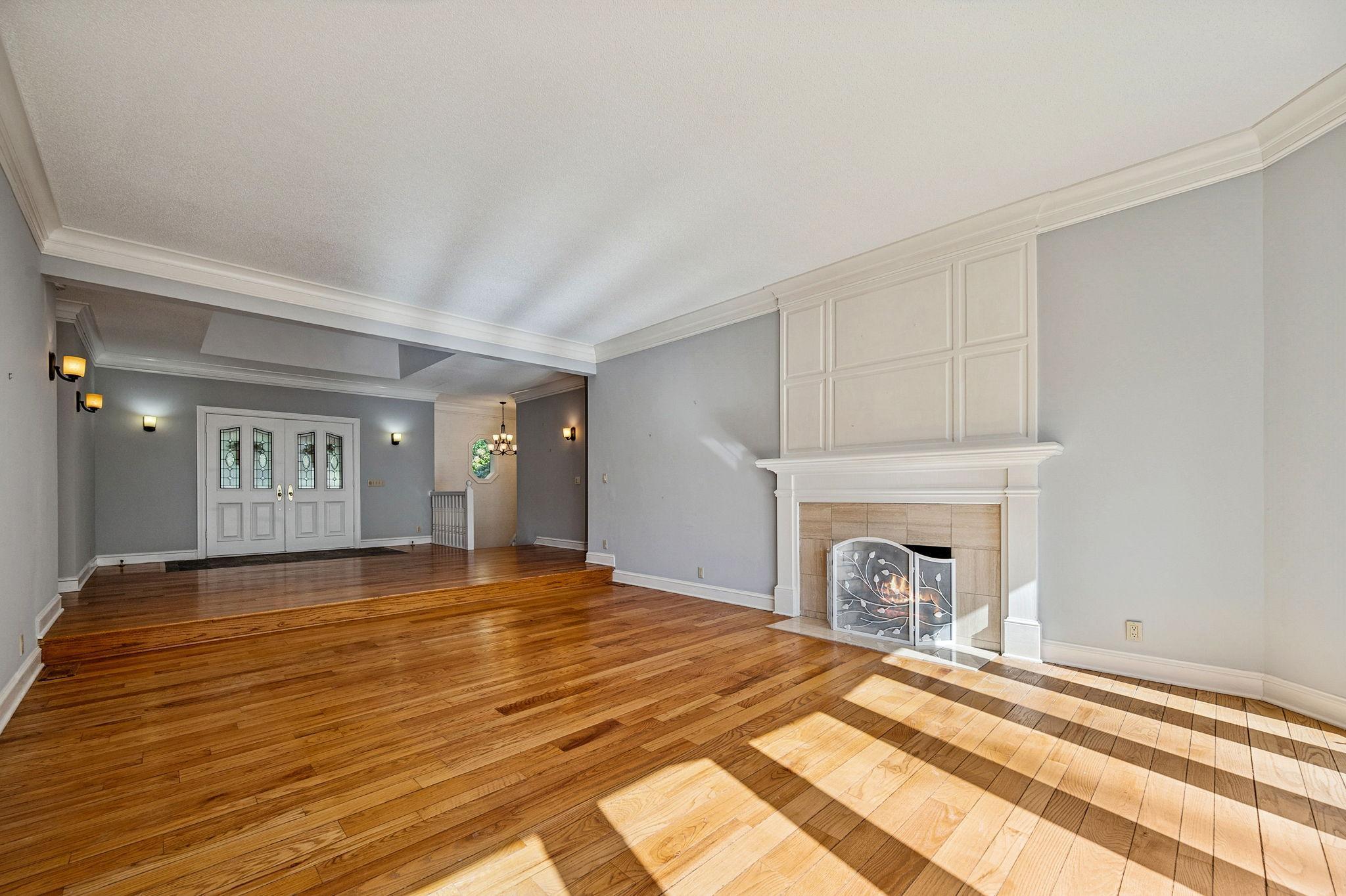 350 Ruann Road
