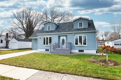 Photo of 606 S 10th Street, Olivia, MN 56277 (MLS # 6816771)