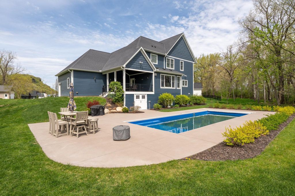 Photo of 302 Grand Drive, Lake City, MN 55041 (MLS # 7066909)